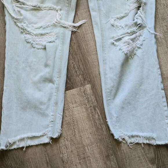American Eagle Jeans Womens Size 10 Button Fly Light Acid Wash Distressed Angled - Picture 3 of 16